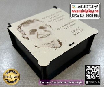 Öğretmene Resimli Ahşap Kutu