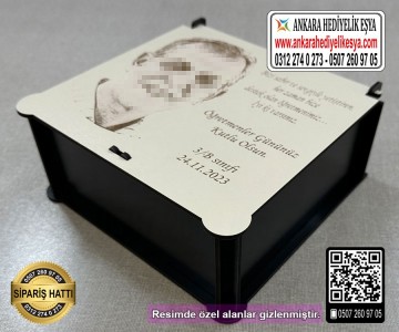 Öğretmene Resimli Ahşap Kutu