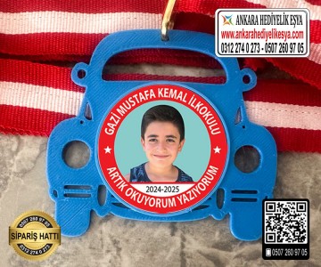 Araba Resimli Okuyorum Madalyası -8