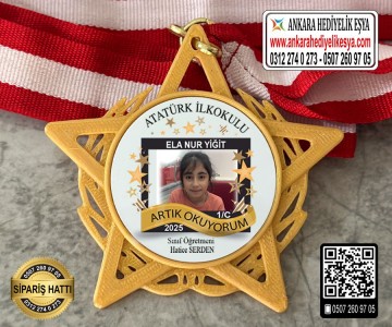 Yıldız Resimli Okuyorum Madalyası -11