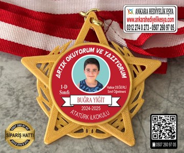 Yıldız Resimli Okuyorum Madalyası -9