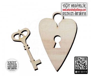 Kalp Kilit Anahtar Ahşap Obje