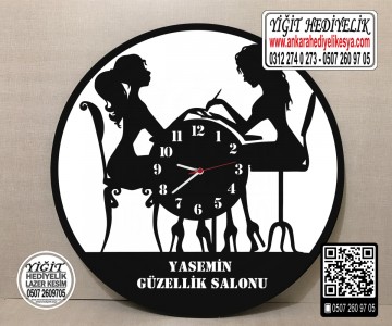 Kadın Kuaförü Saati - Model 2