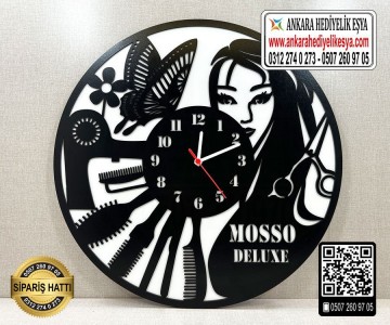 Kadın Kuaförü Saati - Model 5