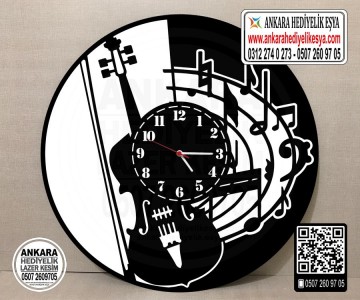 Keman Duvar Saati