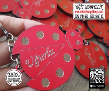 Uğur Böcekli Anahtarlık Yaş Magneti