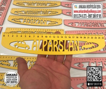 Ahşap İsimli Cetvel - 25 cm