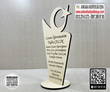 Ay yıldızlı Ahşap İsimlik