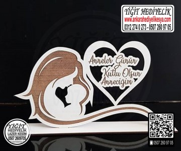 Anneler Günü Kalpli İsimlik