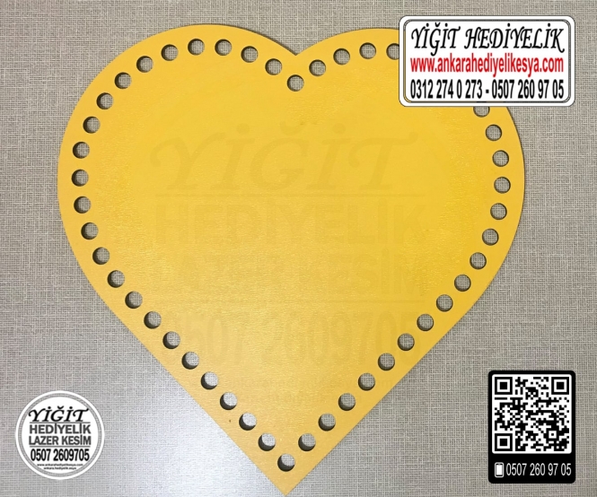 Sarı Kalp 15 cm Tabanlık