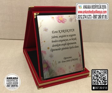 Öğretmene Özel Plaket