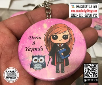 Resimli Yaş Magnet Anahtarlık - Kız