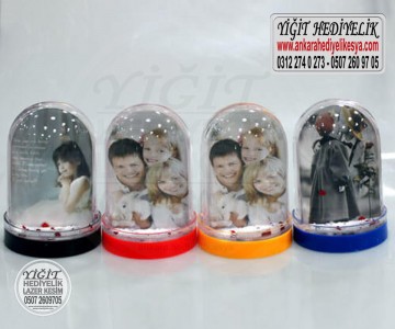 Uzun Kar Küresi (kırmızı kalp taneli )