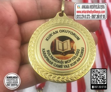 Kuran Kurslarına Özel Madalya -4