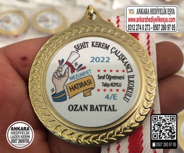 Mezuniyet Madalyası - Model 12