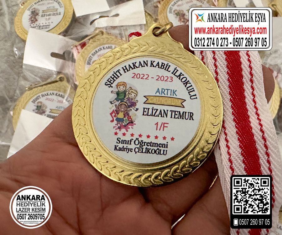 Okuyorum Madalyası - Model 46