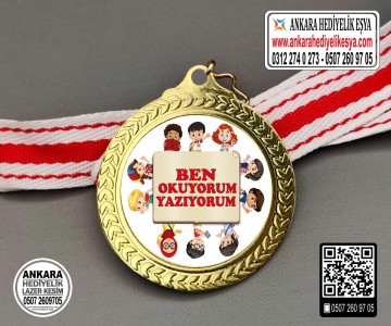 Okuyorum Madalyası - Model 16