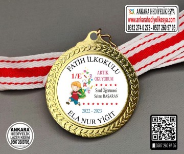 Okuyorum Madalyası - Model 53