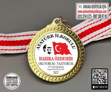 Okuyorum Madalyası - Model 71