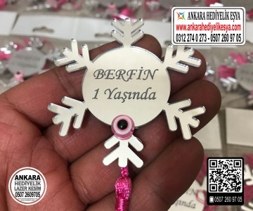 1 Yaş Kar Tanesi Bebek Magneti